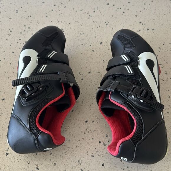 Peloton Black Red Bike Cycling Shoes With Cleats Men's Size EU44 / US10.5 GUC - Picture 11 of 12